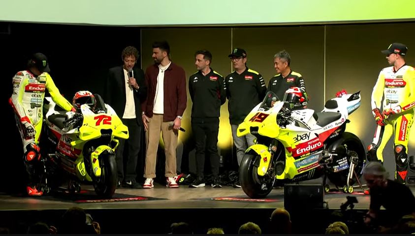 Raffi Ahmad Valentino Rossi Otoplasa Valentino Rossi Raffi Ahmad