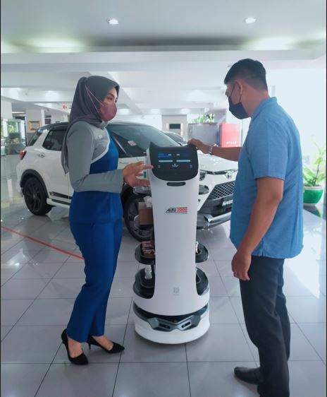 Robot Pelayanan Auto2000 Otoplasa4 Robot Pelayanan Auto2000