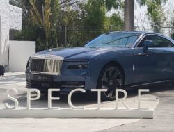 Pajak Rolls-Royce Spectre