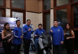 Yamaha STSJ XMAX