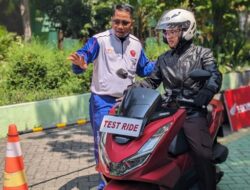 PCX160 Gen-Z School Movement