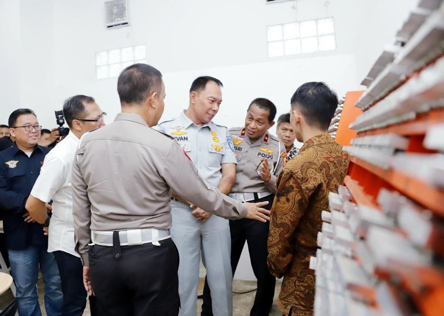 STNK Samsat Digital Leuwipanjang