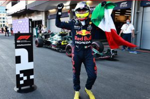 Red Bull Pecat Sergio Perez