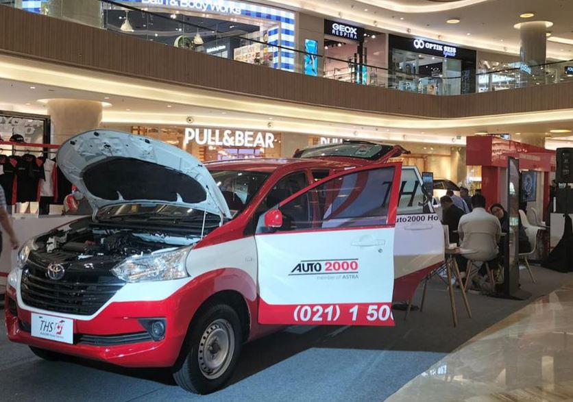 Auto2000 Fest Pakuwon Mall Surabaya