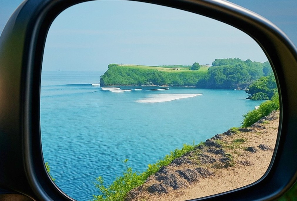 Jurang Balangan Beach Cliff