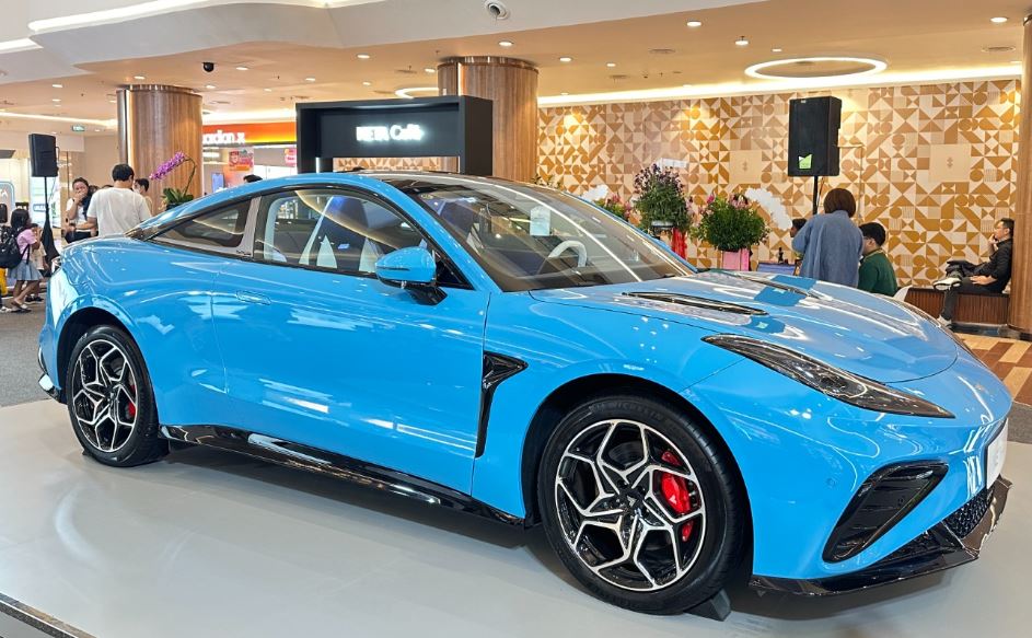 Sportcar Neta GT listrik Otoplasa Sportcar Neta GT