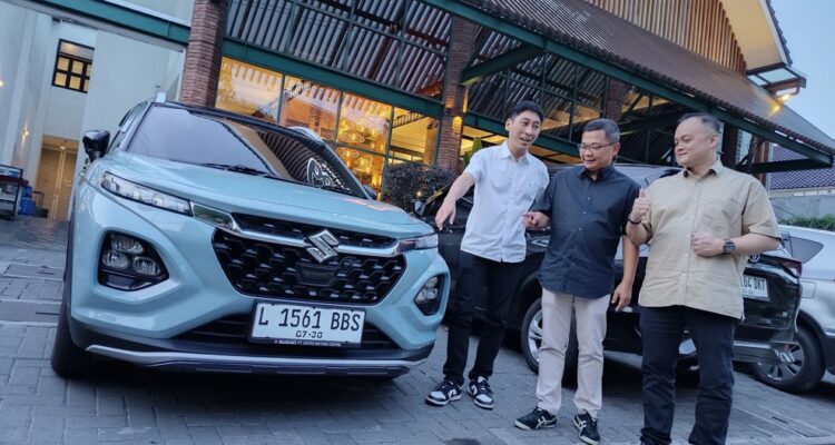 Suzuki Fronx Hybrid Terlaris di Jawa Timur