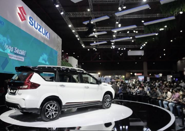 Suzuki XL7 Alpha FF otoplasa3