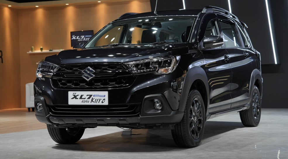 Suzuki New XL7 Hybrid Alpha Kuro