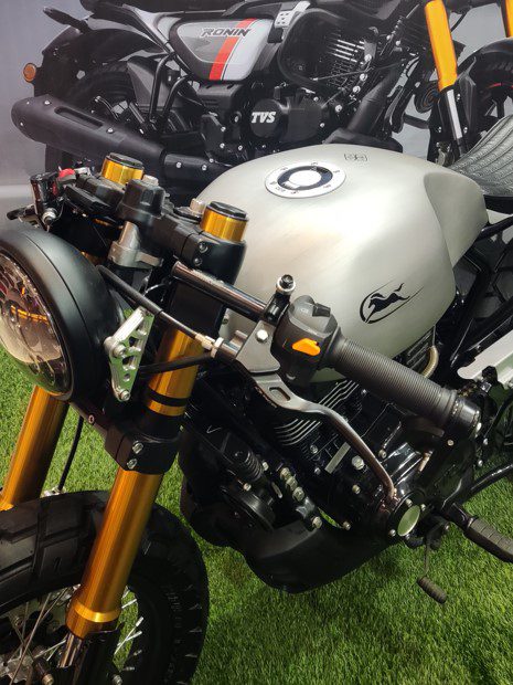 TVS Cafe Racer PRJ Otoplasa TVS Ronin Cafe Racer PRJ Surabaya