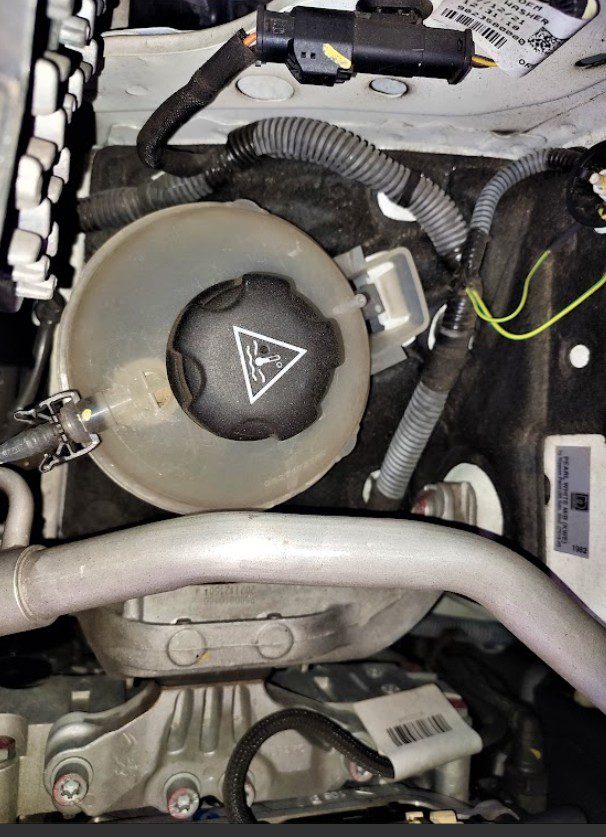 Jaga Peugeot Lawasmu