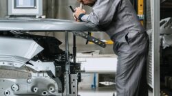Jaguar Land Rover Pabrik Listrik Otonom