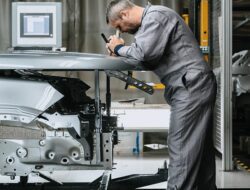 Jaguar Land Rover Pabrik Listrik Otonom