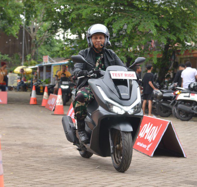 Honda PCX160 Gildcoustic Banyuwangi