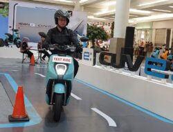 Test Ride Motor Mall Honda CUV e ICON