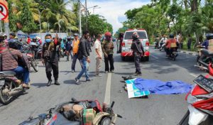 tewas di jalan