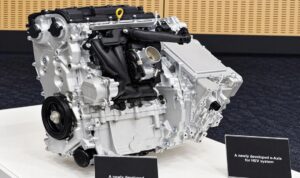 Toyota Usung Generasi Hybrid Terbaru Lebih Irit dan Ringkas