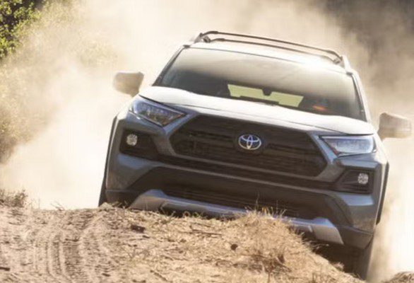 Ledakan Toyota RAV4