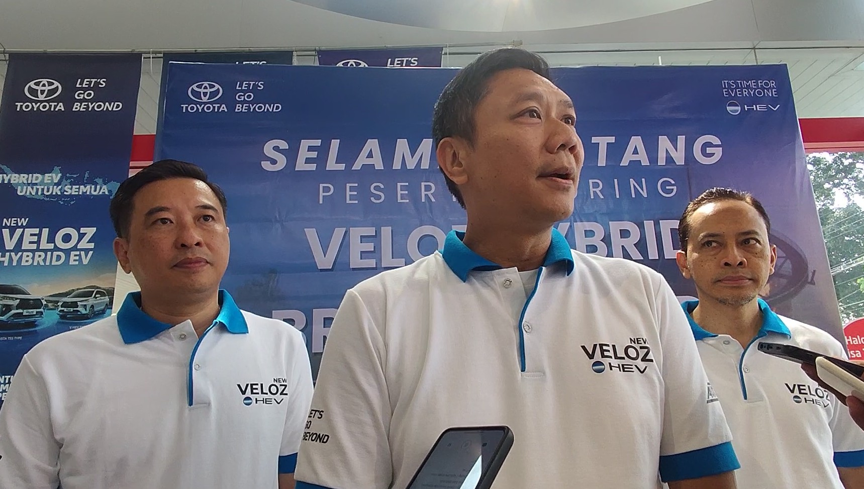 Toyota Veloz Hybrid