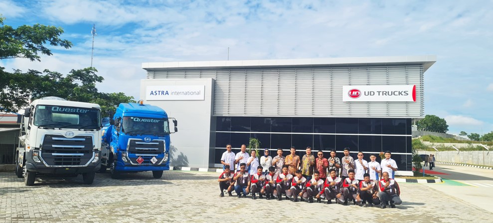 UF Trucks 50 Tahun Fasilitas Balipapan Otoplasa Astra UD Trucks Fasilitas Balikpapan