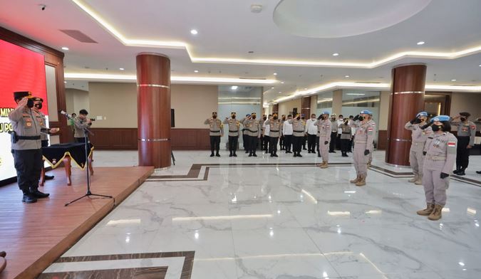 Kapolda Jatim Pimpin Upacara