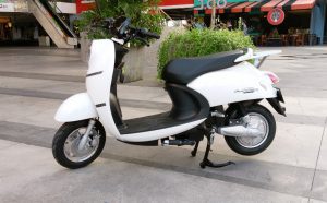 Bengkel motor listrik