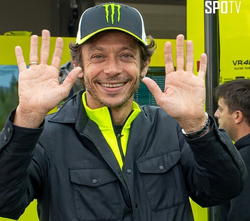 Dilema Valentino Rossi Antara Keluarga & Patuh Ducati