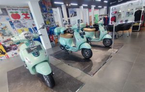 Vespa Batik Iwan Tirta