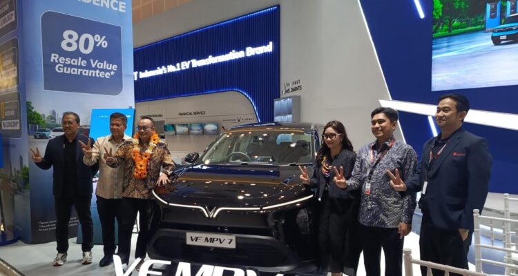 VinFast VF MPV IIMS Surabaya 2026