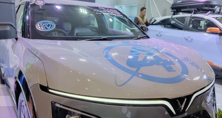 VinFast GIIAS Surabaya VF 7