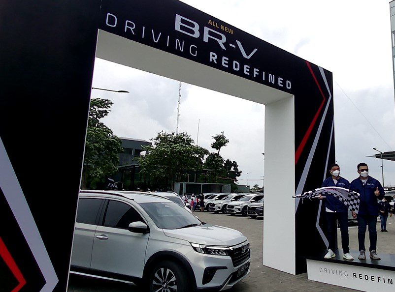 Wendy Miharja Ang2 Honda Surabaya Center Handover