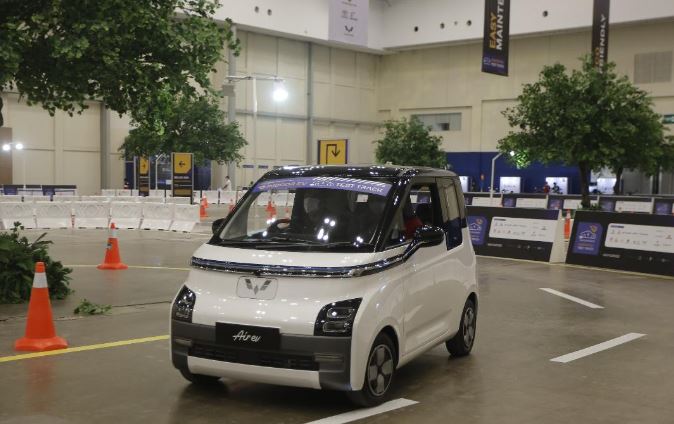 Wuling Future GIIAS