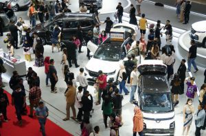 IIMS Wuling Air Alvez Omoda