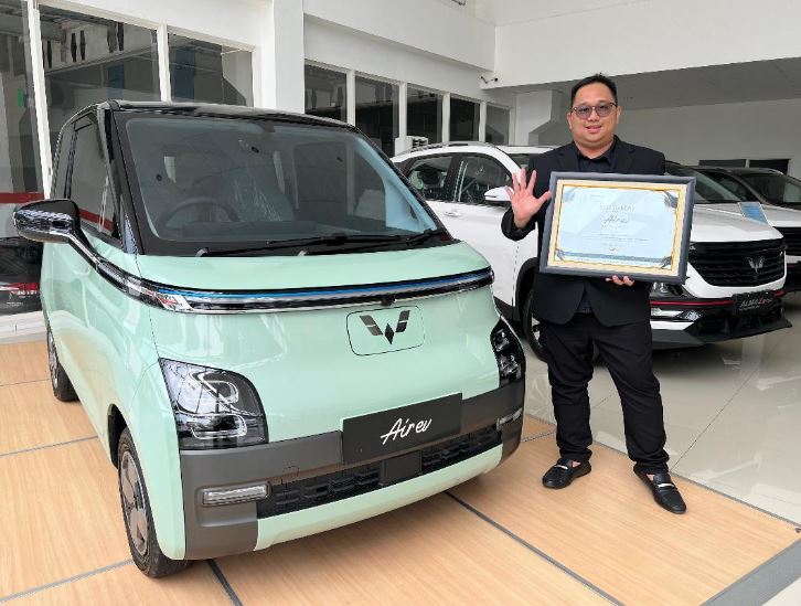 Wuling air ev SBBI Award Otoplasa Wuling Air ev SBBI Awards