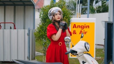 Gadis Cantik Yamaha Filano