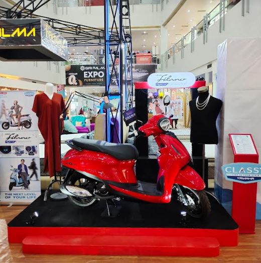 Classy Yamaha Motor Show Malang