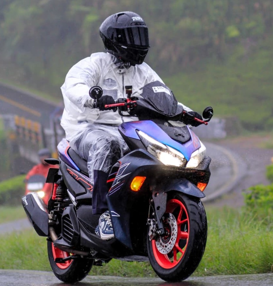 Yamaha Jas Hujan Otoplasa Aquaplaning Yamaha