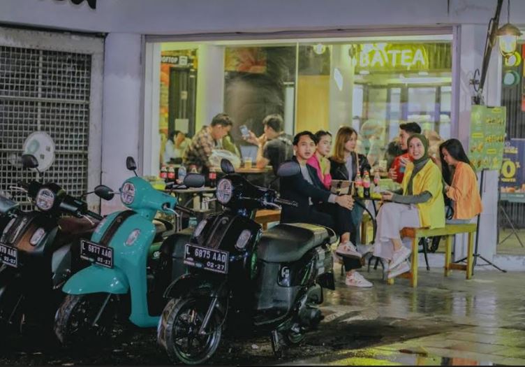 Yamaha Kehujanan Hujan Motor Panu