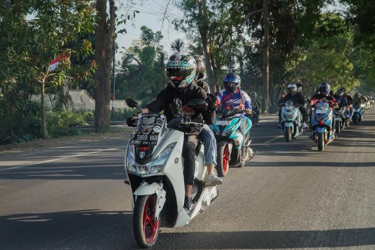Yamaha Lexi Otoplasa Kemarau Yamaha STSJ
