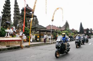 Yamaha Navigate Bali XMAX Connected
