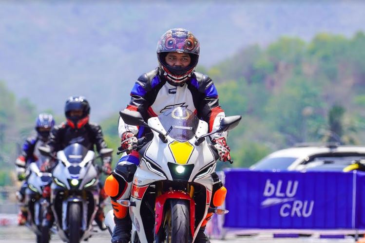 Yamaha R15 Sirkuit Mandalika