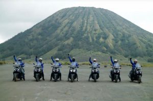 Yamaha XMax Bromo