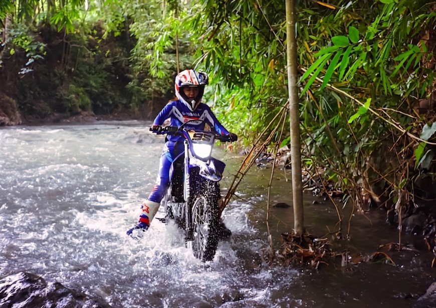 Yamaha WR155RR Lembah Bromo Sungai Otoplasa Yamaha WR155RR Lembah Bromo