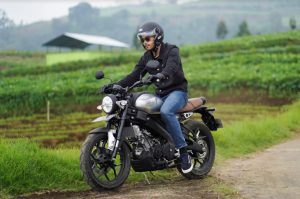 Yamaha XSR155 Motor Metropolis