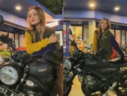 Yamaha XSR 155 wanita