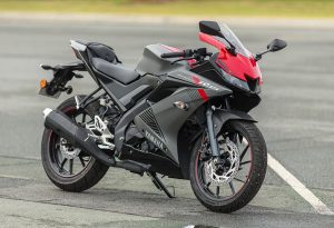 Yamaha R15