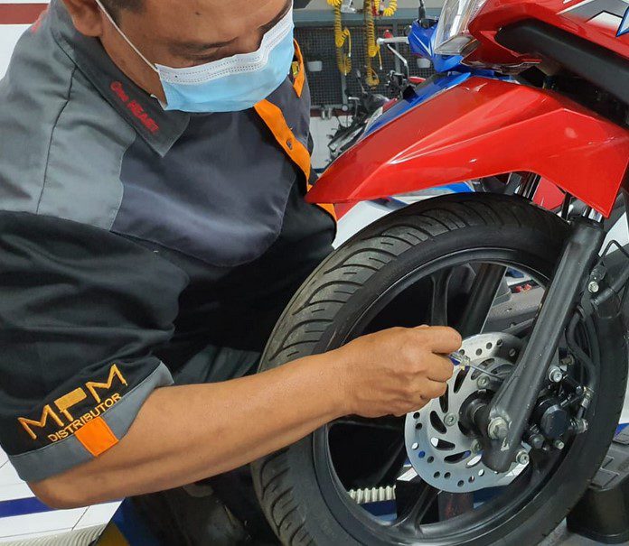 kampas rem motor honda depan