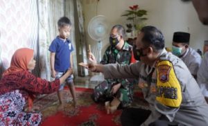 Peduli Keluarga Korban KRI Nanggala 402