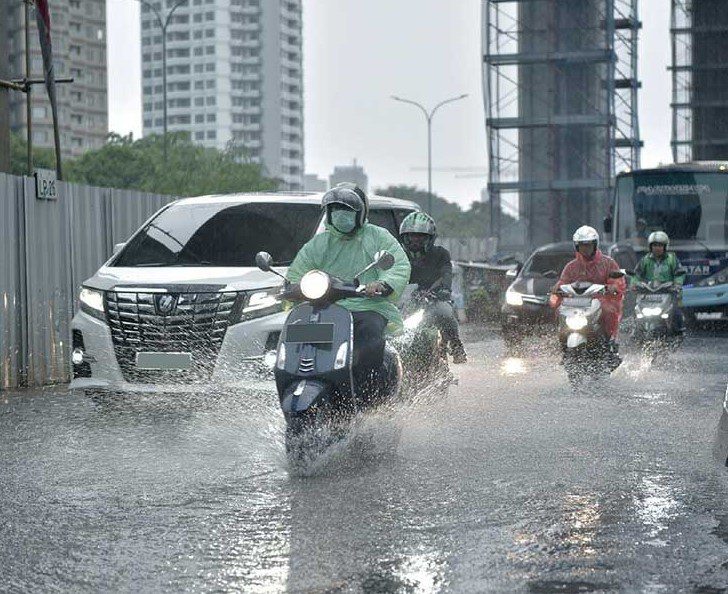 kendaraan terjang banjir Tips MPM Honda